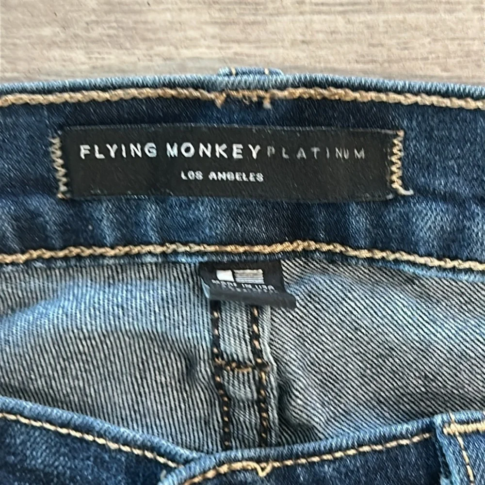 Flying Monkey Platinum skinny fit distressed jeans size 28
